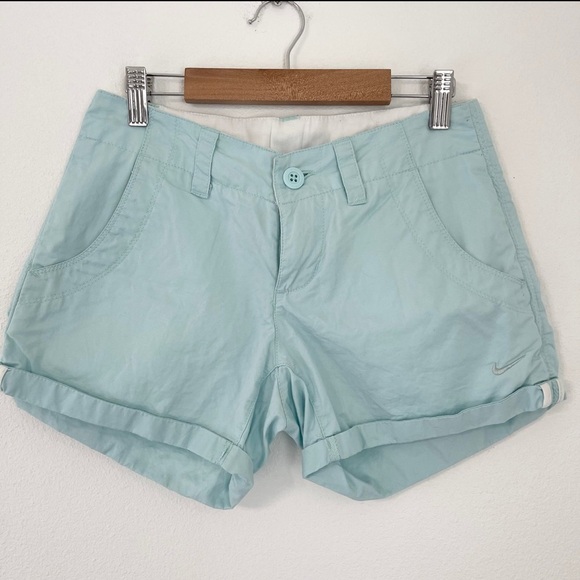 Nike Women’s Athletic shorts Size 2 Mint green Fold Over Hem. - Picture 1 of 7